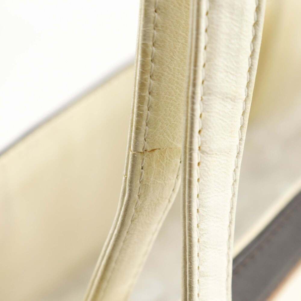 CHANEL White Tote Bag - Picture 7 of 12